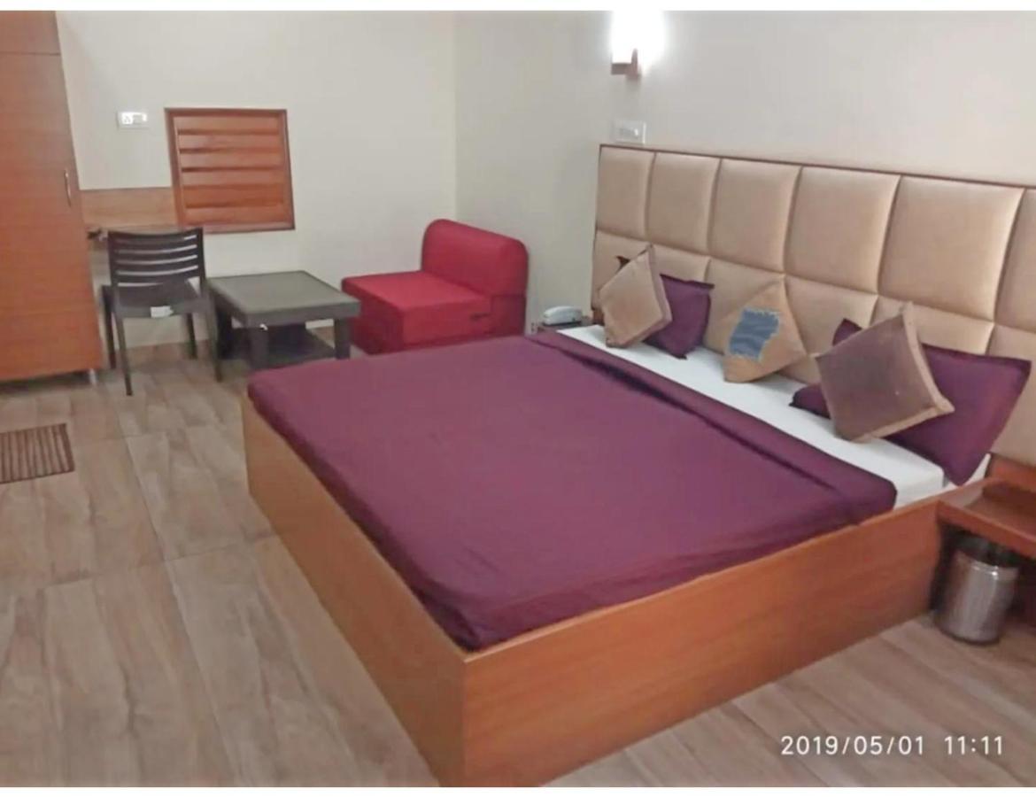 Hotel Basera Guest House, Saharanpur Luaran gambar